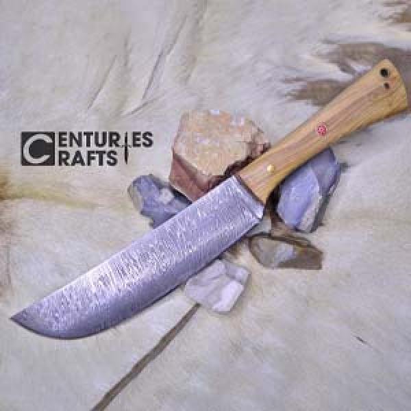 Ultimate Hunting Companion: 12-Inch Damascus Steel Knife