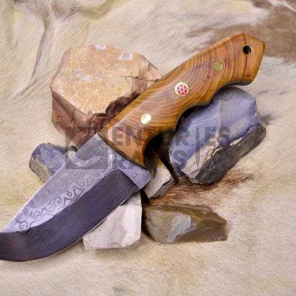 8 Inch Hand Forged Damascus Hunting and Camping Knife.
